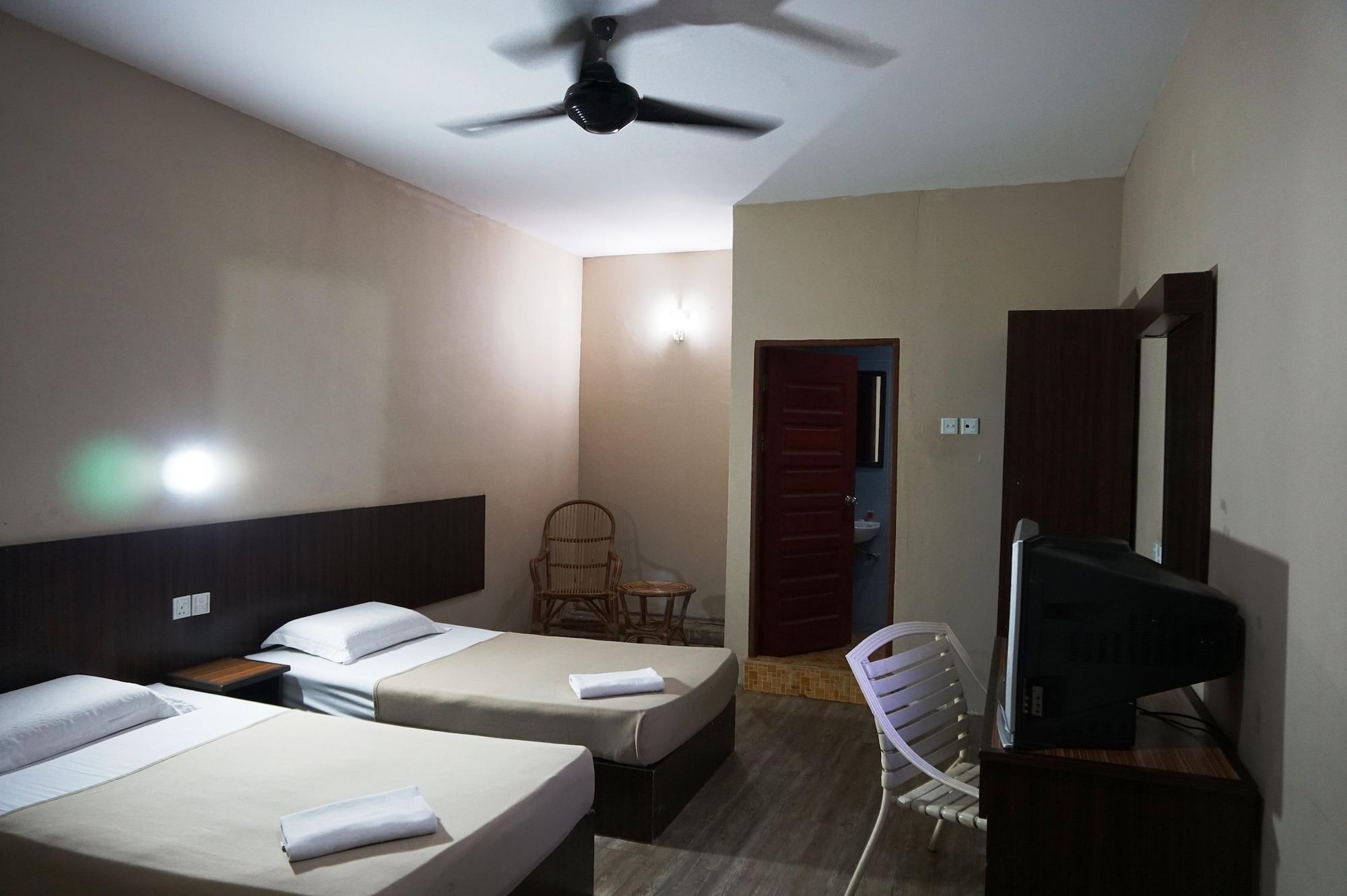 1 Baron Motel Kuah Buitenkant foto