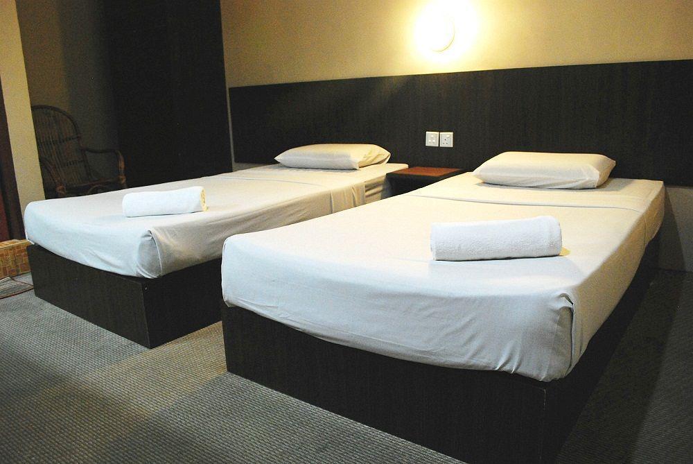 1 Baron Motel Kuah Buitenkant foto