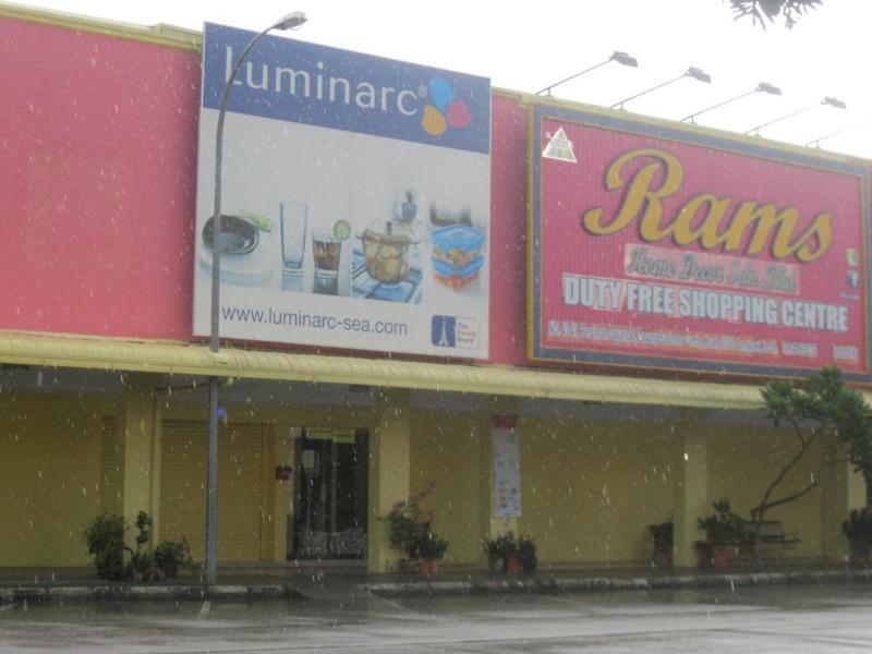 1 Baron Motel Kuah Buitenkant foto